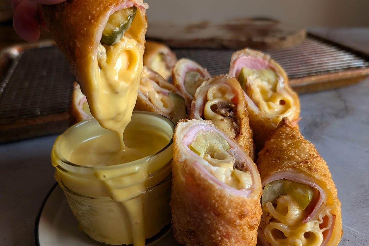 Cubano mac and cheese egg rolls