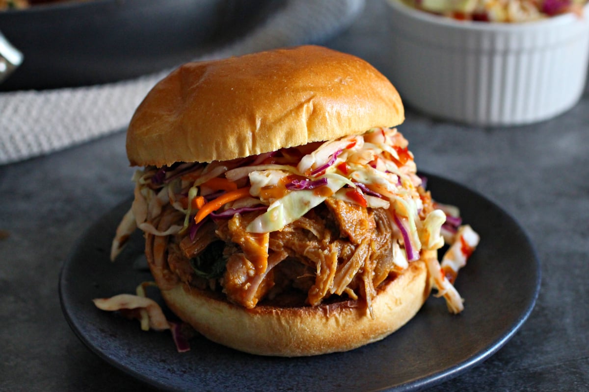 red curry pulled pork sandwiches