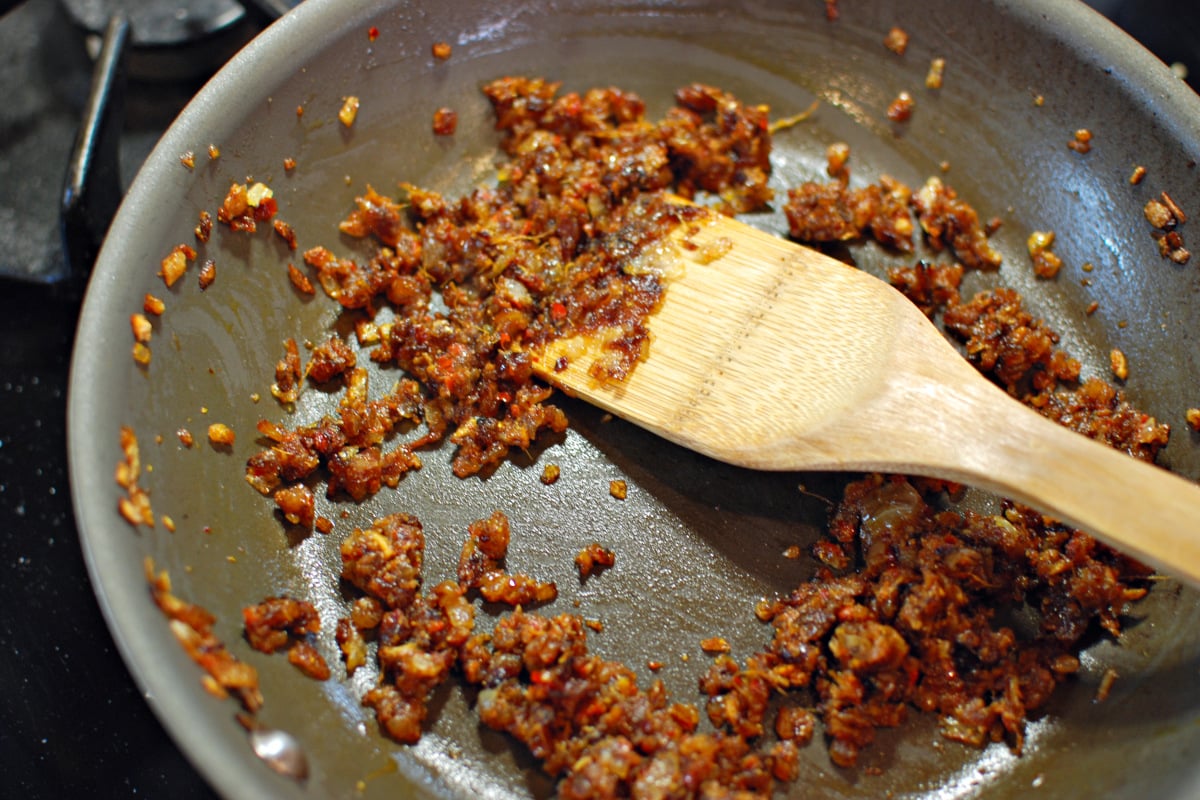 Cook the spices with the onions