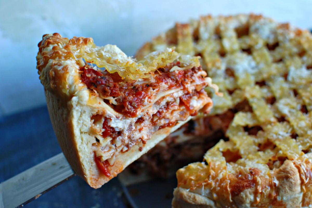 Lasagna Deep Dish Pizza