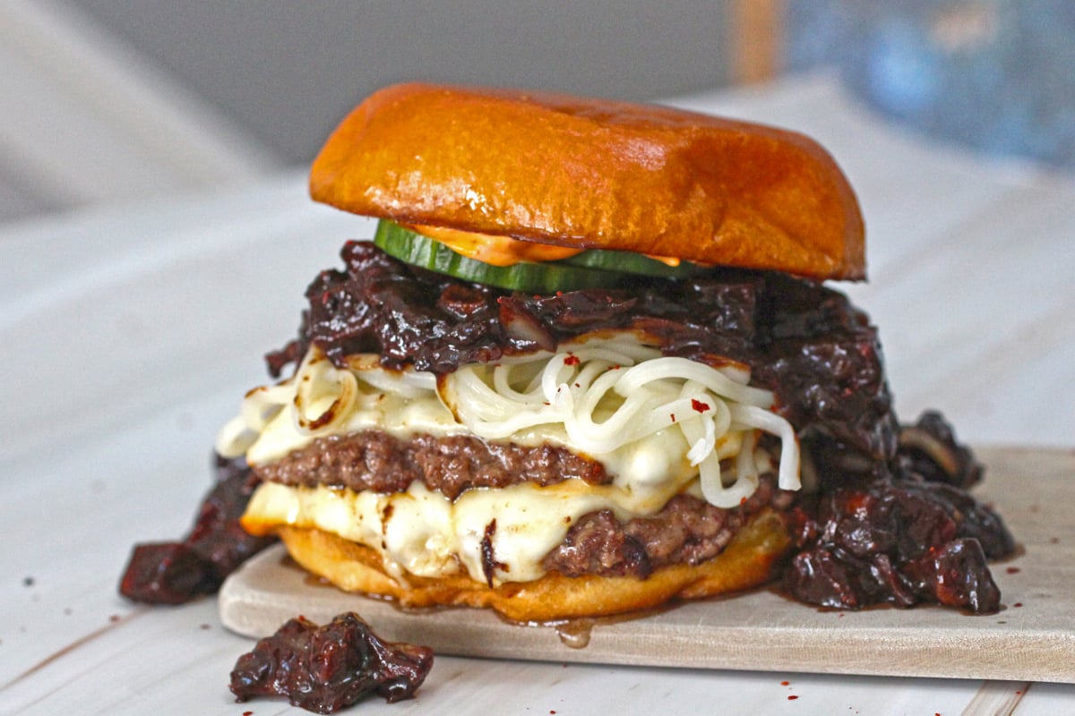 Jajangmyeon Burger